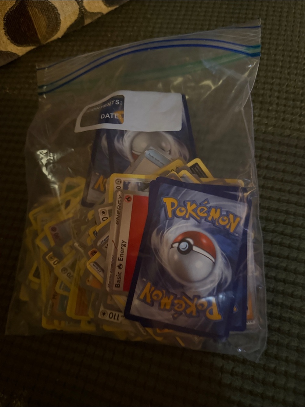 200+ pokemon cards